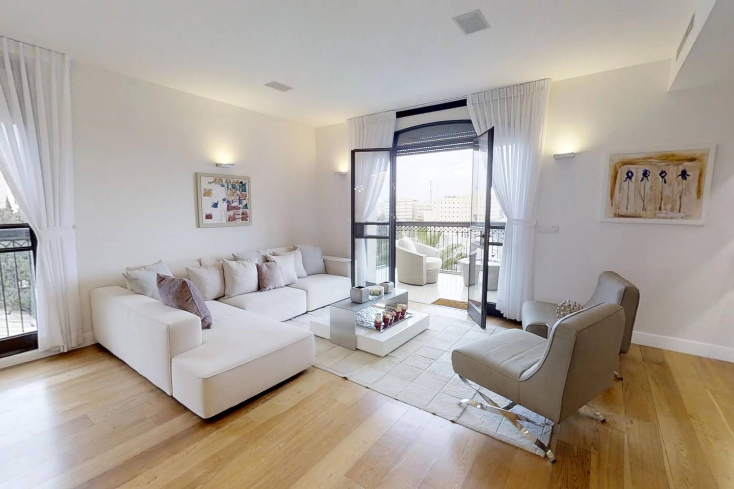 12 Akiva apartment interior